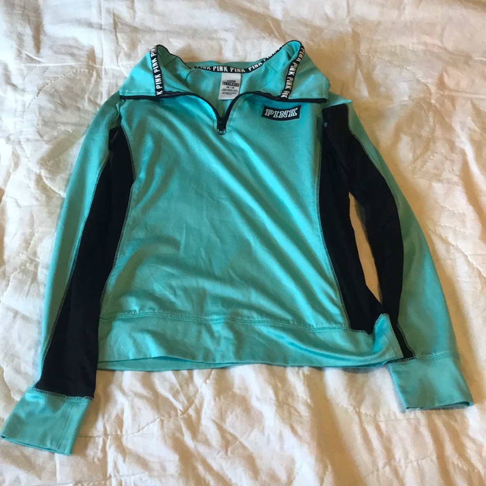 Victoria’s Secret Pink Athletic pullover!